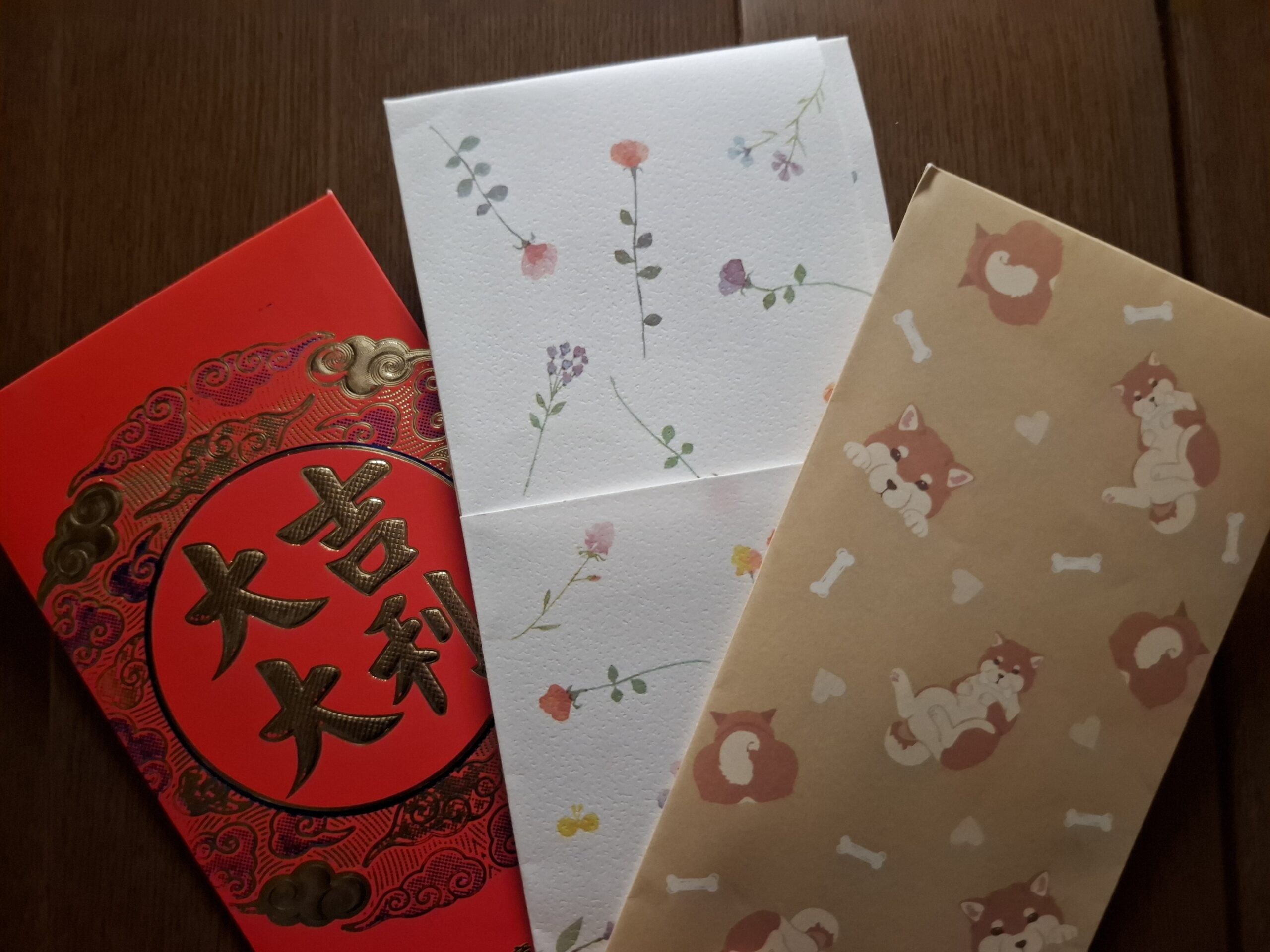 法事で渡された卒業祝いの封筒。新社会人の妹と同じ額面だった。